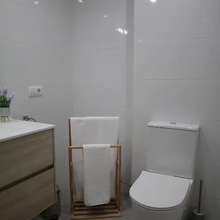 Appartement Modern Al Costat Del Parc De La Devesa *
