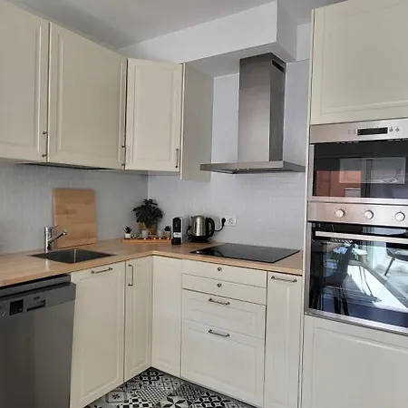 Appartement Modern Al Costat Del Parc De La Devesa Gerona