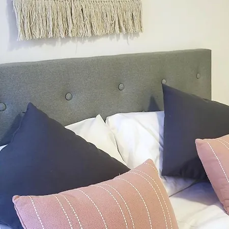 Appartement Modern Al Costat Del Parc De La Devesa Gerona